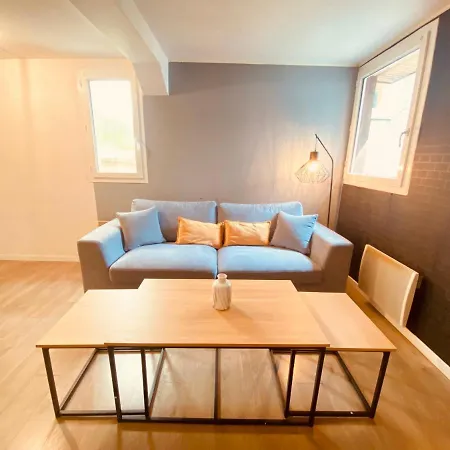 L'appartement Le Venuste Centre Apartament
